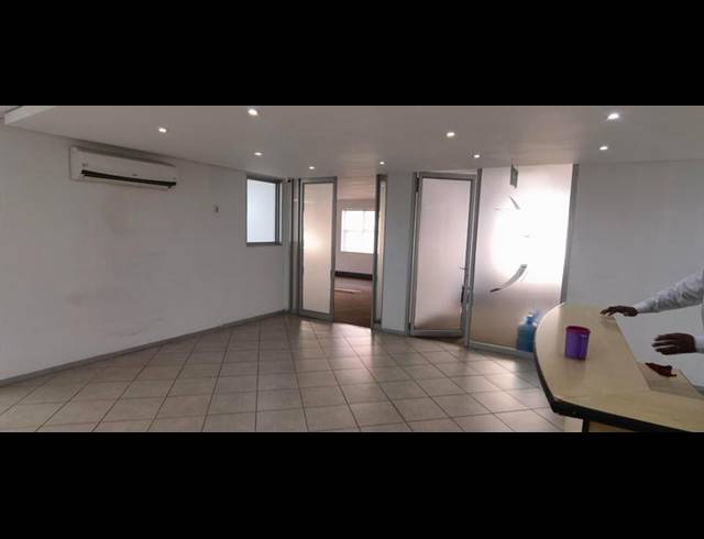 BUSINESS PROPERTY TO RENT IN MENLYN